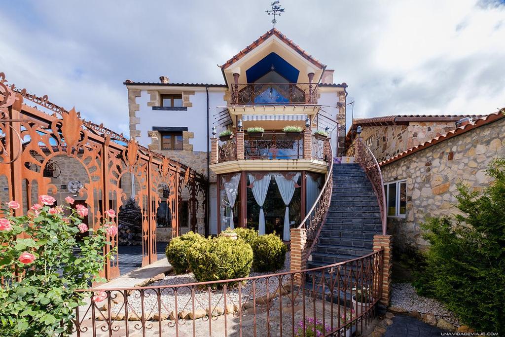 Posada Del Indiano Cidones ภายนอก รูปภาพ